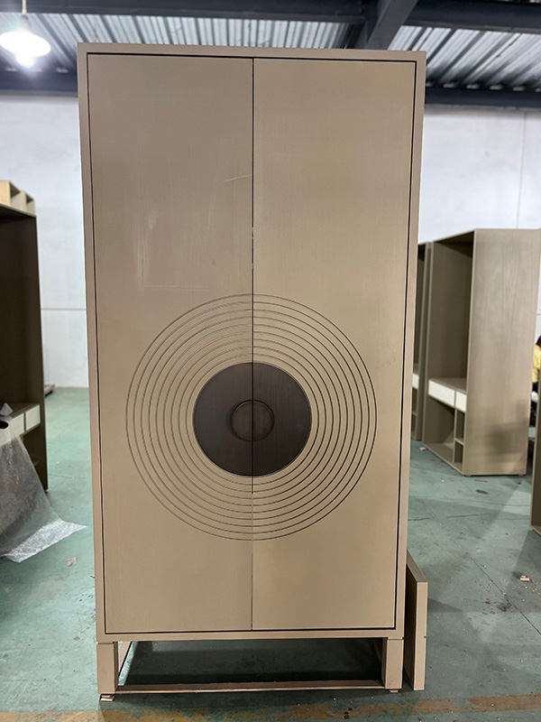 おしゃれなホテルのミニバー