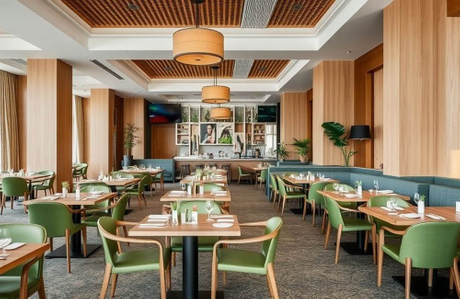 Sürdürülebilir mobilyalı otel restoranı.jpg